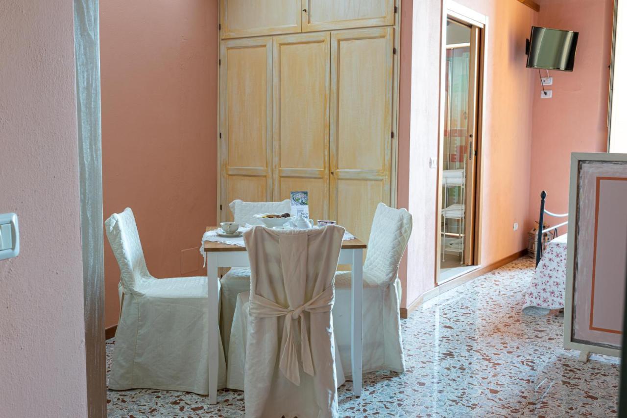 Antico Portale Acquasparta Buitenkant foto