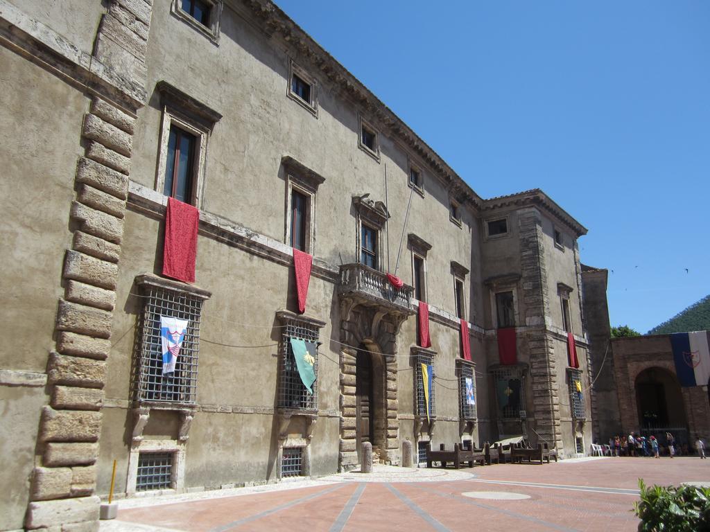 Antico Portale Acquasparta Buitenkant foto